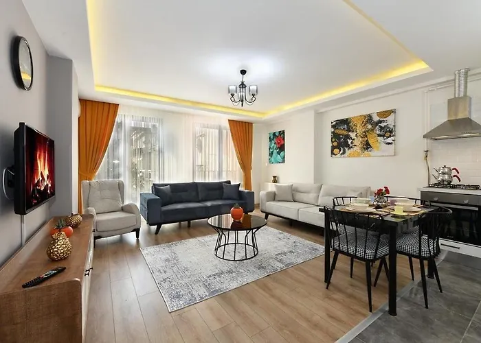 Ufak Street Apartment